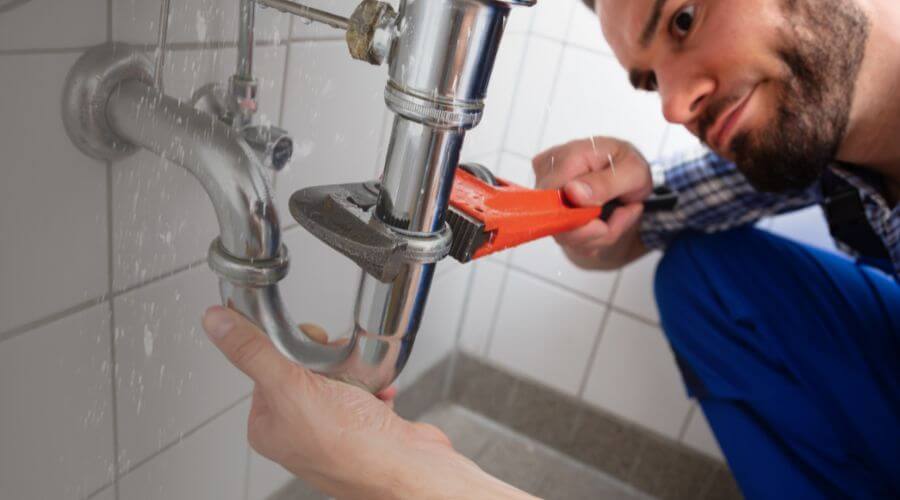 Professional same day plumber services in Fort Irwin, CA